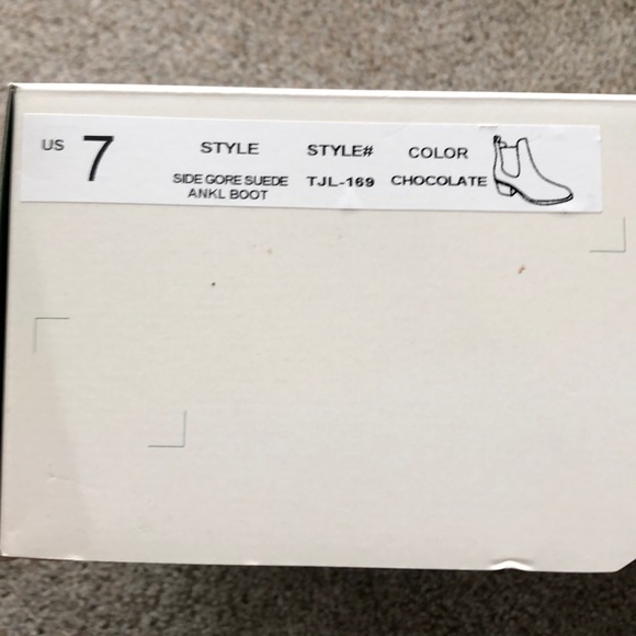 NIB Anthropologie Metallic Chelsea Boots - Picture 6 of 6